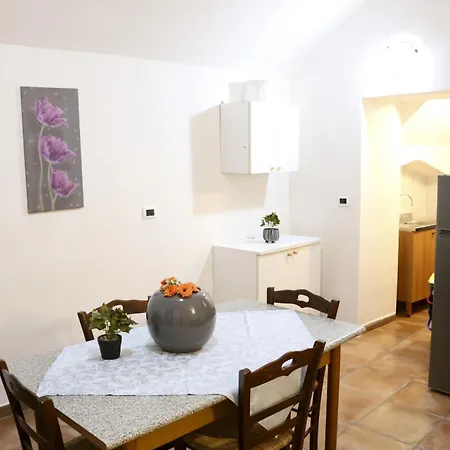 Corte Micetti 2- Centro Storico Daire *